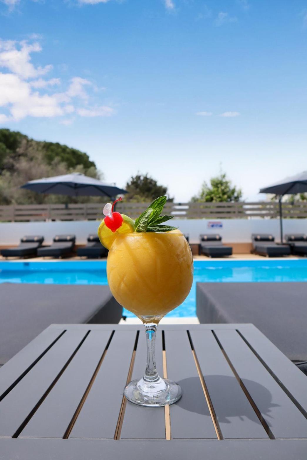 יאליסוס Penelope Hotel מראה חיצוני תמונה